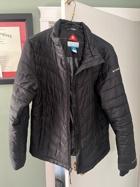 Columbia Women's Black Insulated Packable Jacket